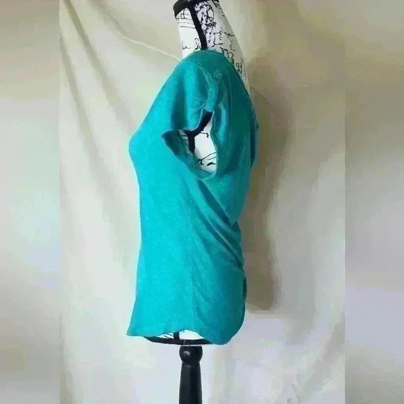 Planet Gold Women's Casual Tee - Size L - Picture 2 of 7